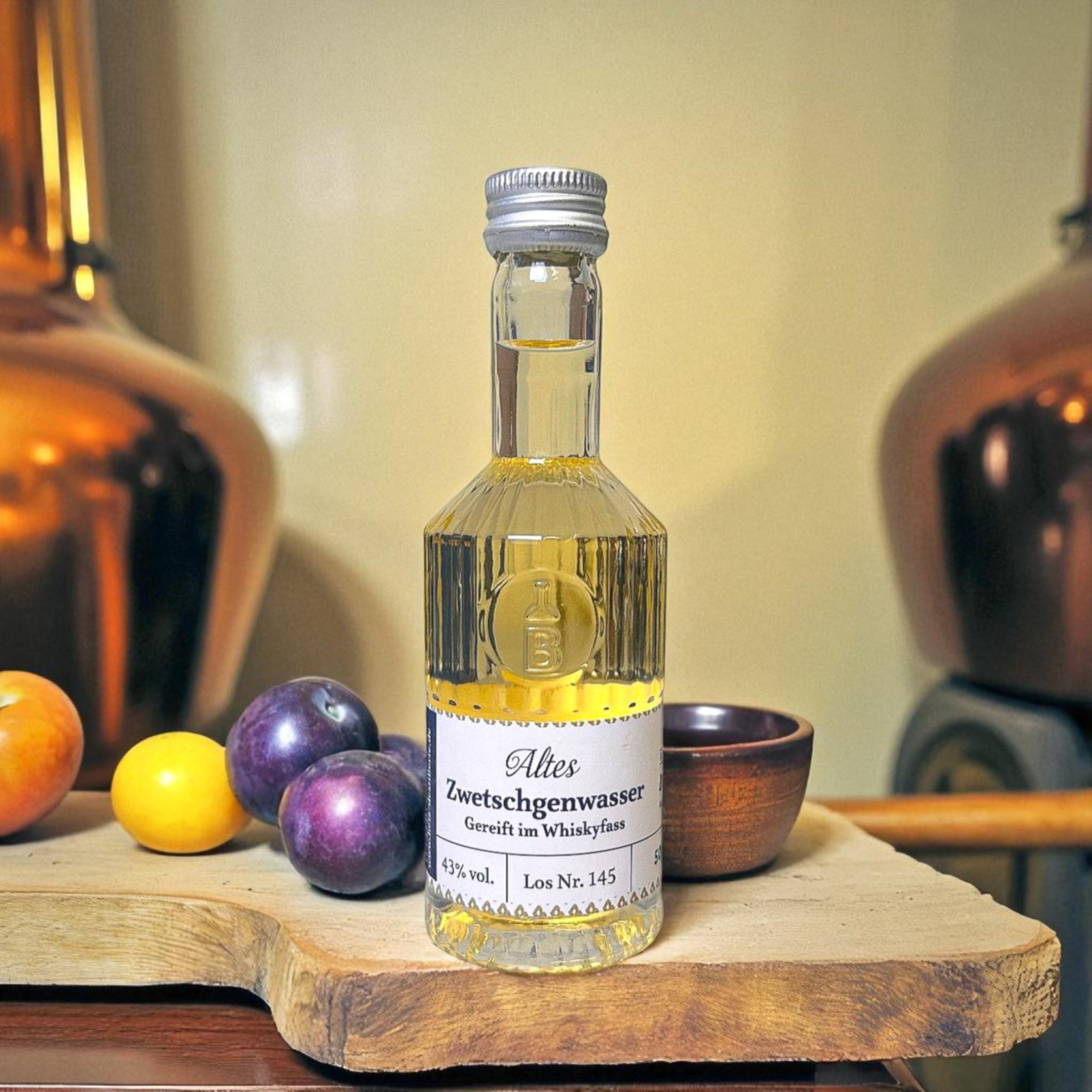 Altes Zwetschgenwasser gereift im Whiskyfass 50 ml, 43 % vol.