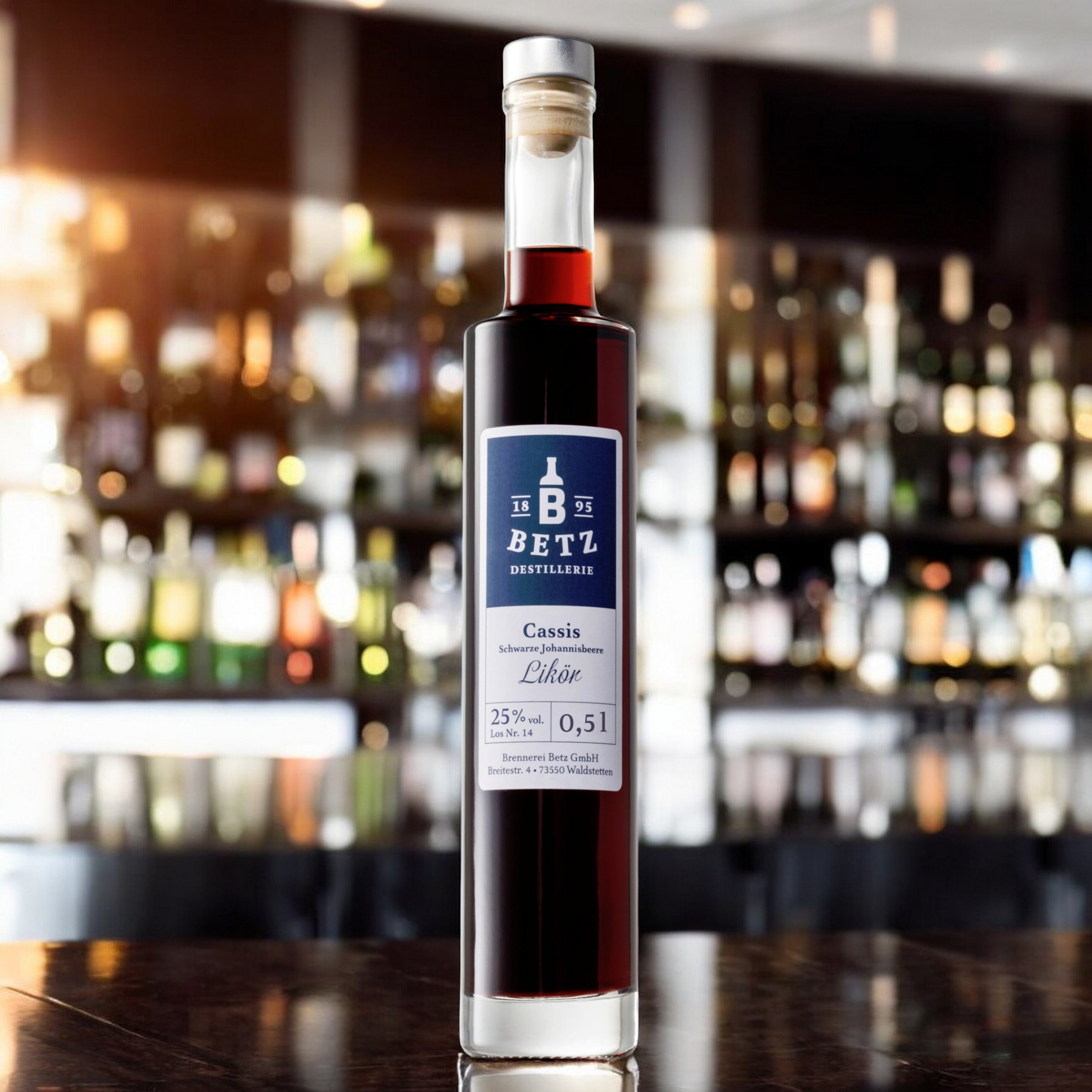 Cassis-Likör 0,5 l, 25 % vol.